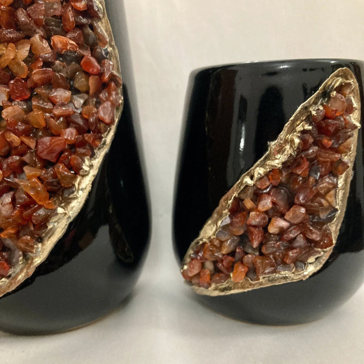 Set of two black ceramic vases with agate crystals product image 9